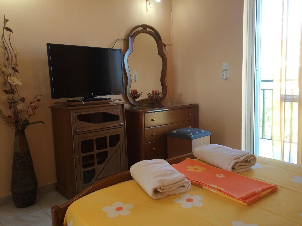 Athina Studios Argassi Bagian luar foto